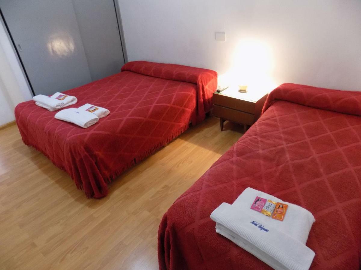 Hotel Belgrano Perito Moreno Luaran gambar